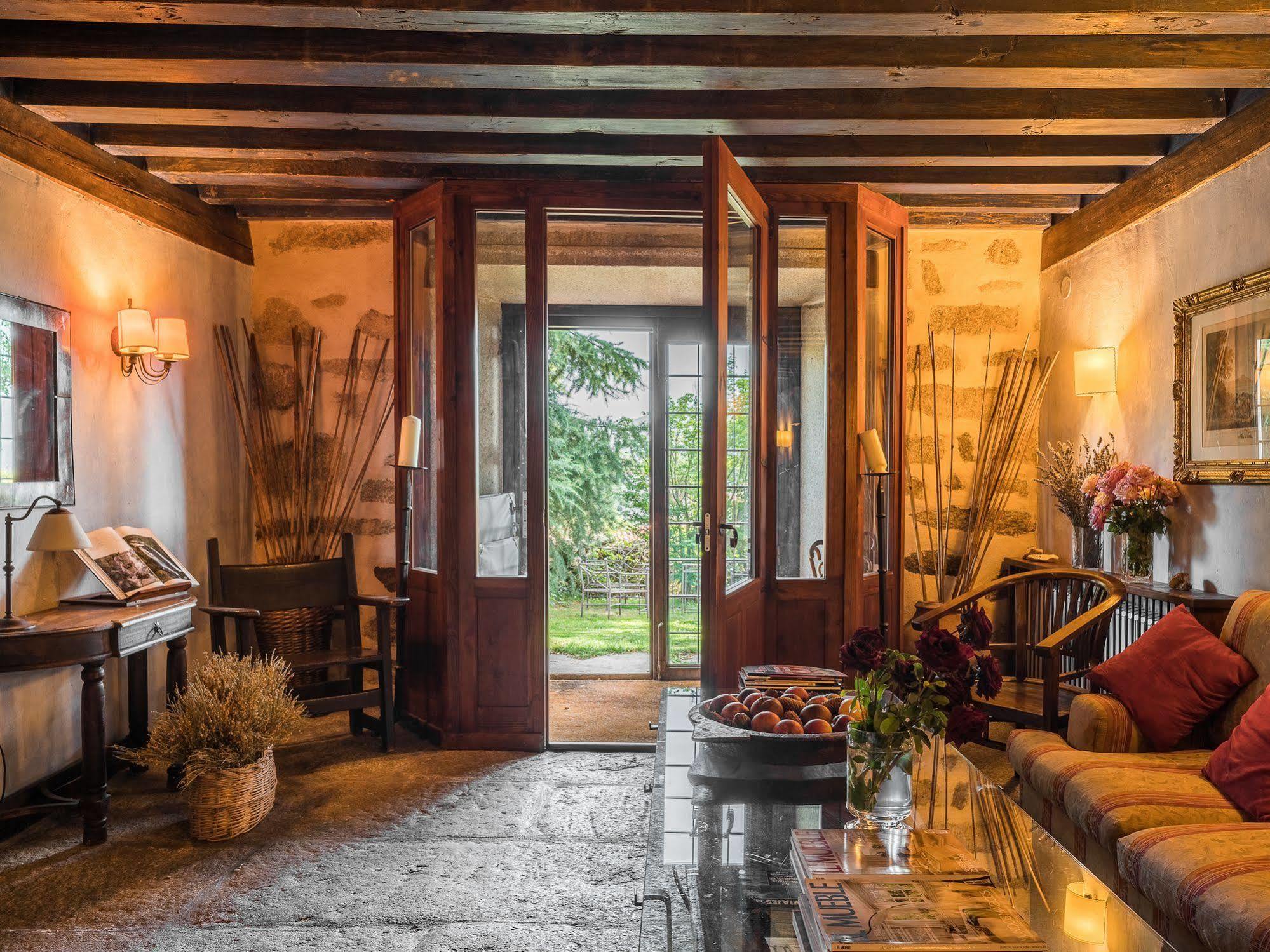 Posada Real La Casa De Arriba Navarredonda de Gredos Exterior foto